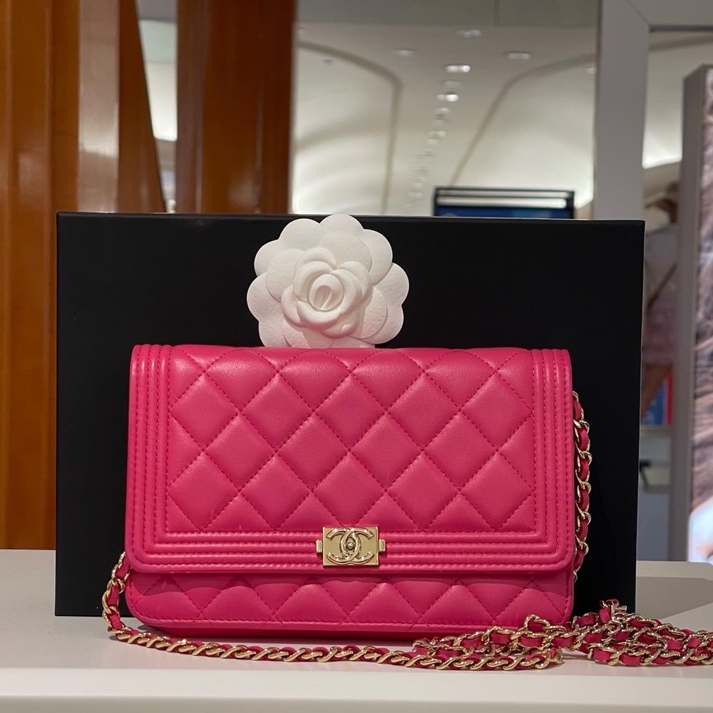 Chanel Pink Lambskin Boy Woc